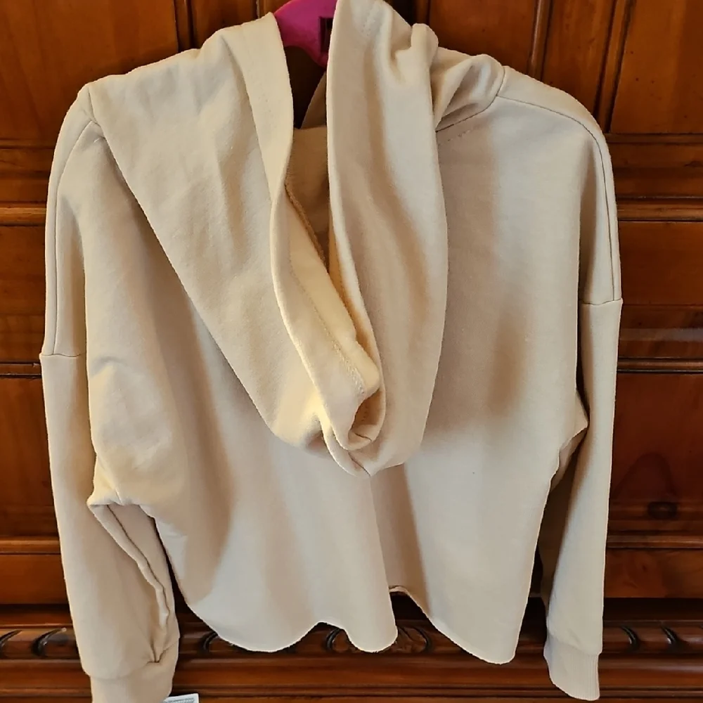 Well Worn Cream and Black Hoodie with Retro Graphic - Picture 3 of 4